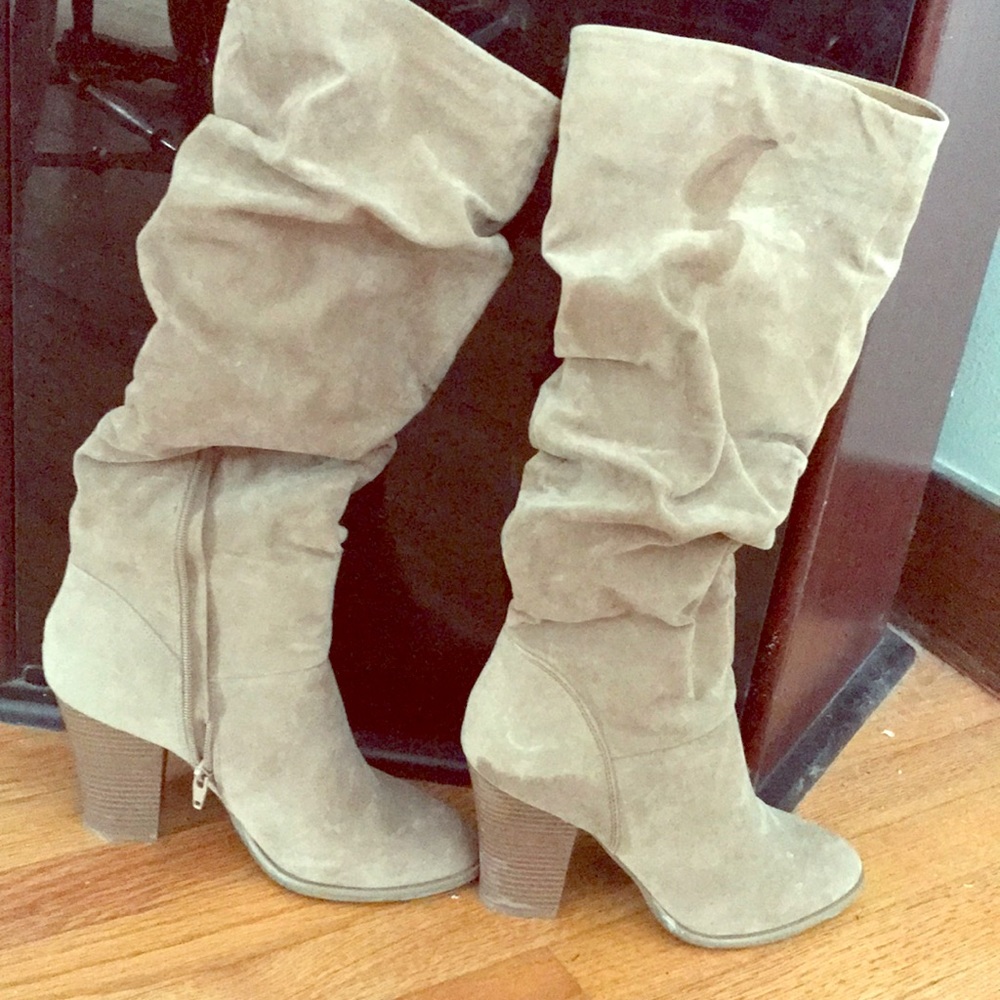 Tan High heel boots